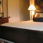 Yosemite Rose Bed And Breakfast